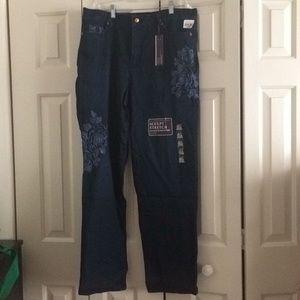 Gloria Vanderbilt jeans
